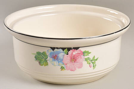 Mallow 1.75 Qt Round Covered Casserole No Lid
