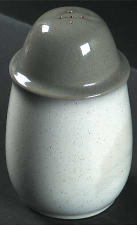 Peacock Alley Oversized Pepper Shaker