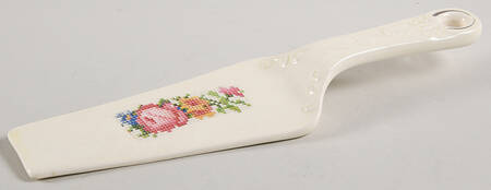 Petit Point Solid Ceramic Pie/Cake Server by Harker