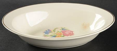 Petit Point 9" Oval Vegetable Bowl