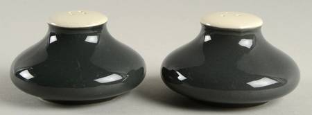 Pine Cone Salt & Pepper Set