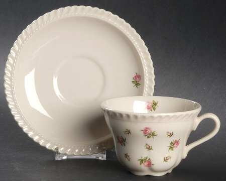 Rosebud Bouquet (No Trim) Flat Cup & Saucer Set