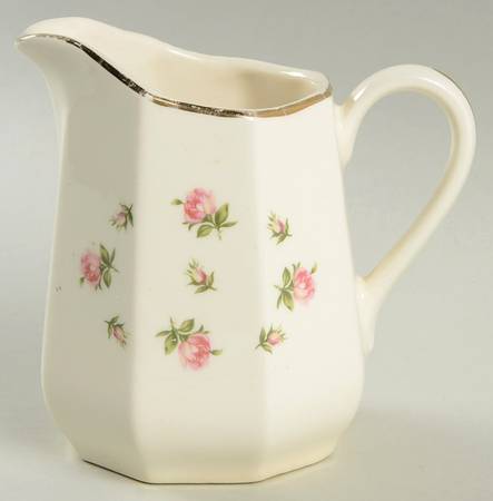 Rosebud Creamer