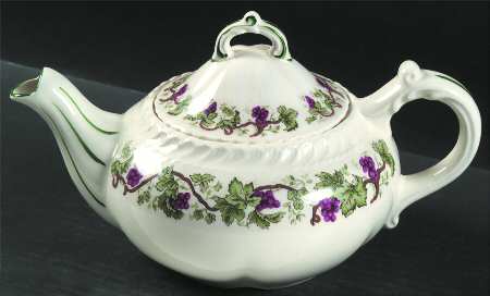 Vintage Teapot & Lid