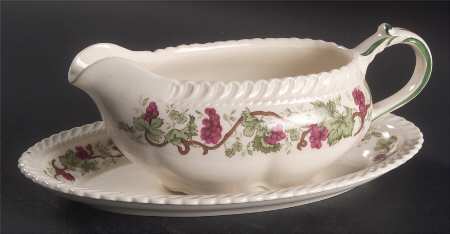 Vintage Gravy Boat & Underplate/Relish