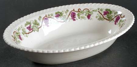 Vintage 9" Oval Vegetable Bowl