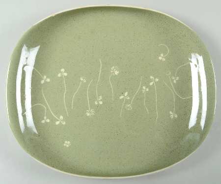 White Clover Meadow Green 13" Oval Serving Platter