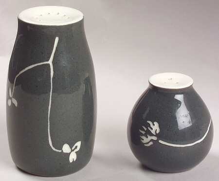 White Clover Charcoal Gray Salt & Pepper Set