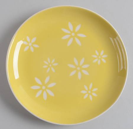 White Daisy Salad Plate