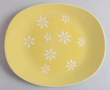 White Daisy 11" Oval Serving Platter
