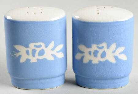 White Rose Blue Salt & Pepper Set