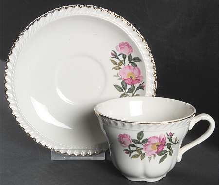 Wild Rose (Royal Gadroon) Flat Cup & Saucer Set