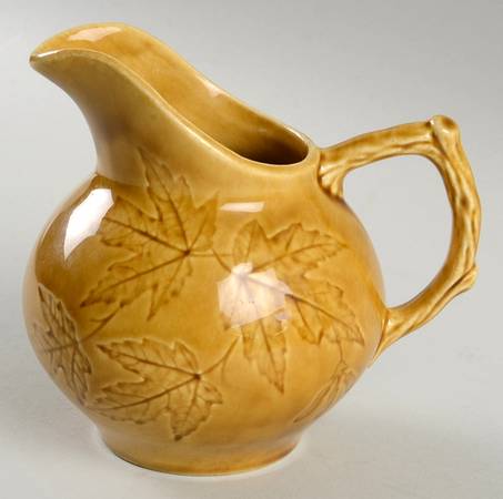 Woodsong Honey Brown Creamer