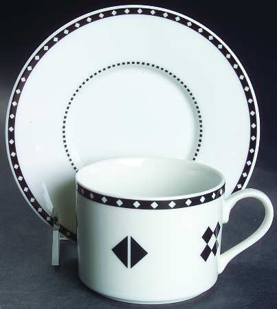 Othello (Japan) Flat Cup & Saucer Set