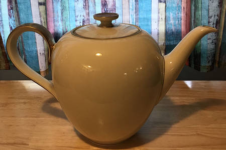 14092 Cream Coffee Pot & Lid
