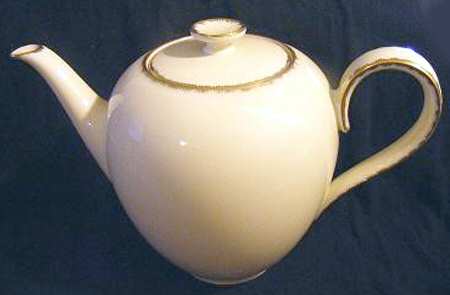 16321 Coffee Pot & Lid