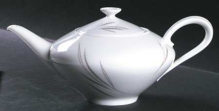 17975 Teapot & Lid