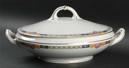 Admiral Round Covered Vegetable