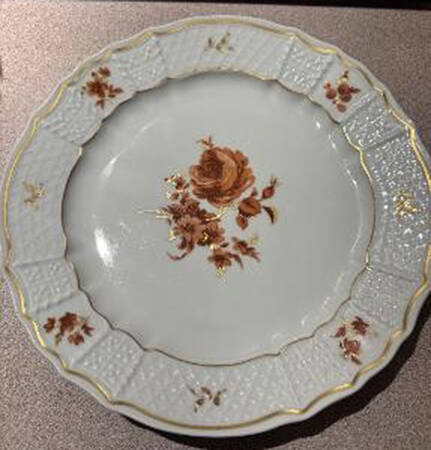 Alegre Dinner Plate