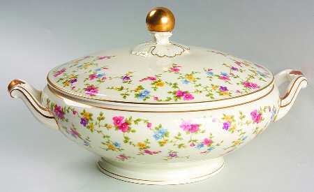 Arcadia (Gold Trim) Round Covered Vegetable