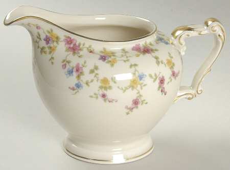 Arcadia (Gold Trim) Creamer