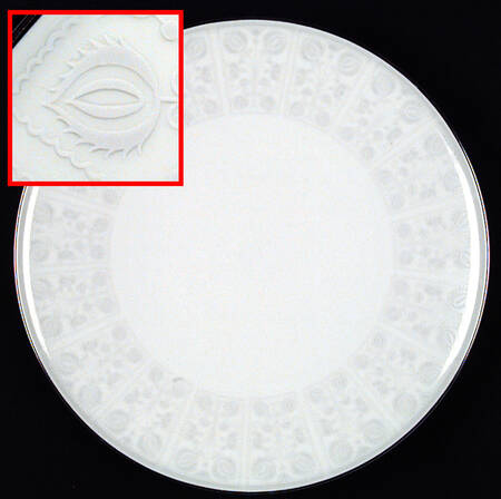 Aria Dinner Plate by Heinrich - H&C