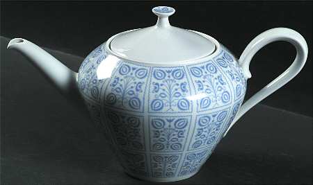 Blue Dutch Teapot & Lid