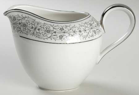 Black Lace Creamer