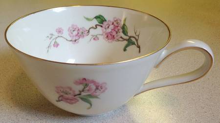 Blossomtime White Flat Cup