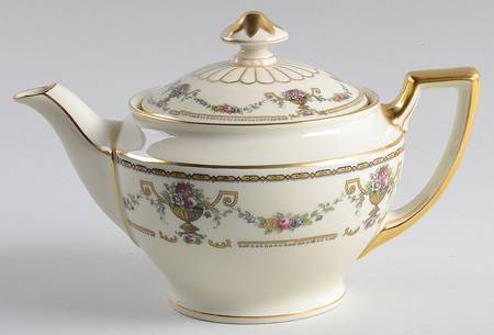 Brandon-Olympia Teapot & Lid