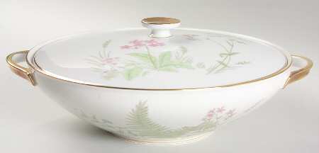 Brookside Round Covered Vegetable