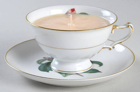 Camellia Scented Cup & Saucer Candle-Lavender  HC