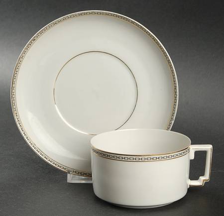 Dallas Oversized Cup & Saucer Set