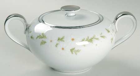 Daisy Wreath Sugar Bowl & Lid