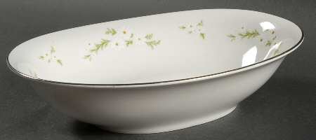 Daisy Wreath 10" Oval Vegetable Bowl