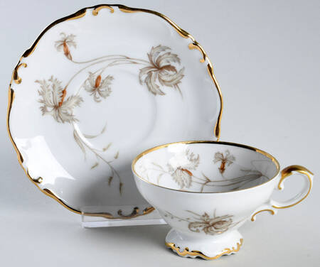 Du Barry Footed Demitasse Cup & Saucer Set
