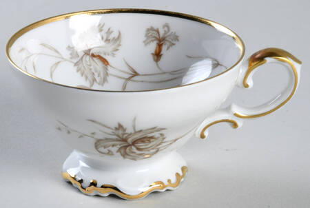Du Barry Footed Demitasse Cup