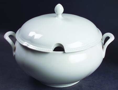 Elisabeth Tureen &  Lid