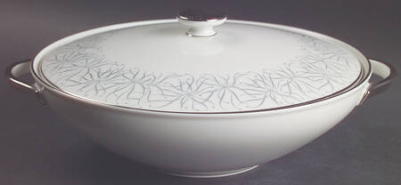 Flair Round Covered Vegetable