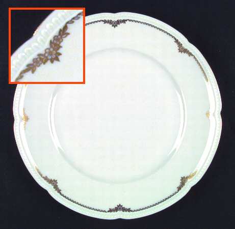 Goldreigen Dinner Plate