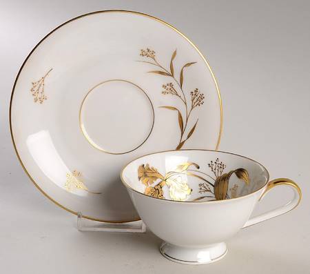 Golden Orchid Footed Cup & Saucer Set