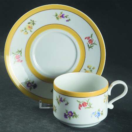 Grand Duchess Flat Cup & Saucer Set