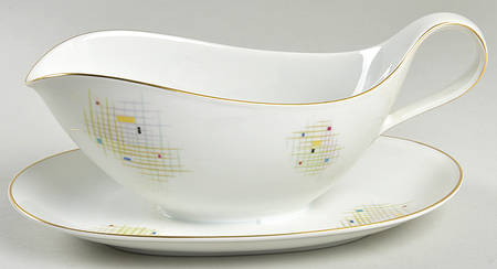 Gramercy Square Gravy Boat with Attached Underplate