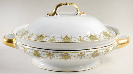 HC109 Round Covered Vegetable