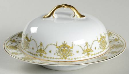 HC109 Round Covered Butter