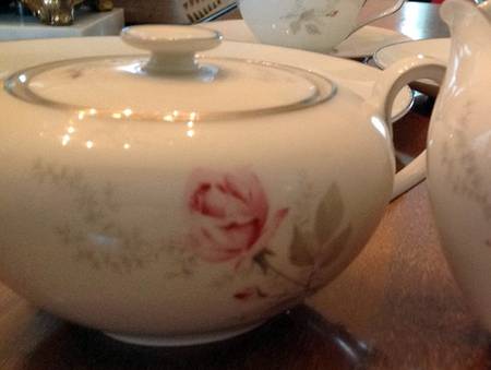 HC119 Sugar Bowl & Lid