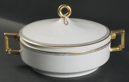 Claridge Round Covered Vegetable