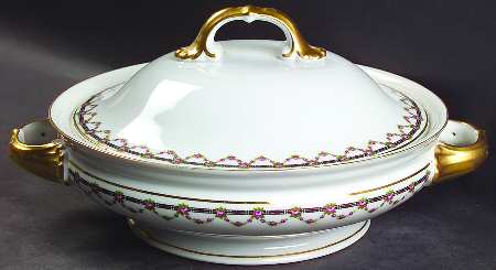 9642 Round Covered Vegetable