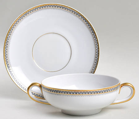 HC17 Flat Cream Soup Bowl & Saucer Set by Heinrich - H&C