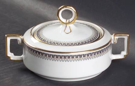 HC17 Sugar Bowl & Lid